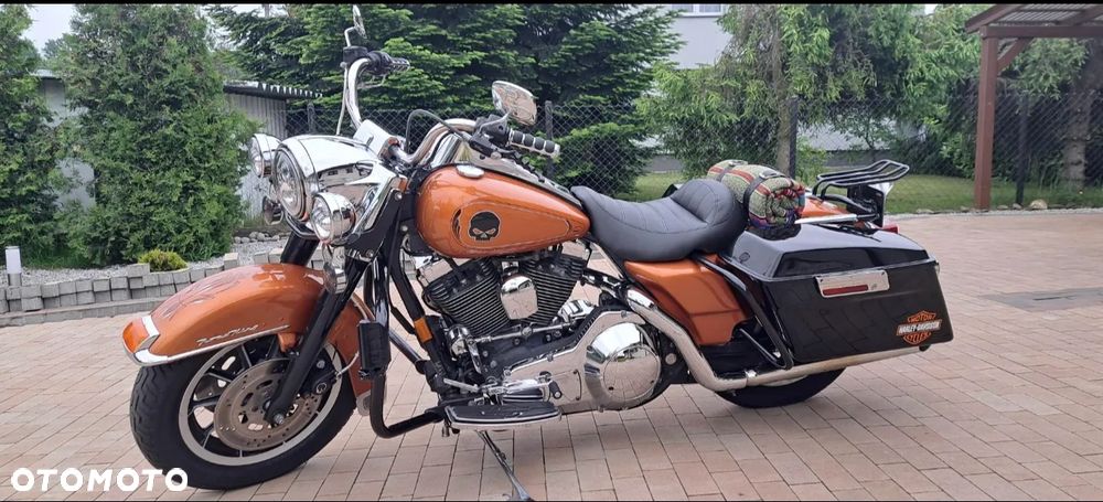Harley-Davidson Touring Road King - 2