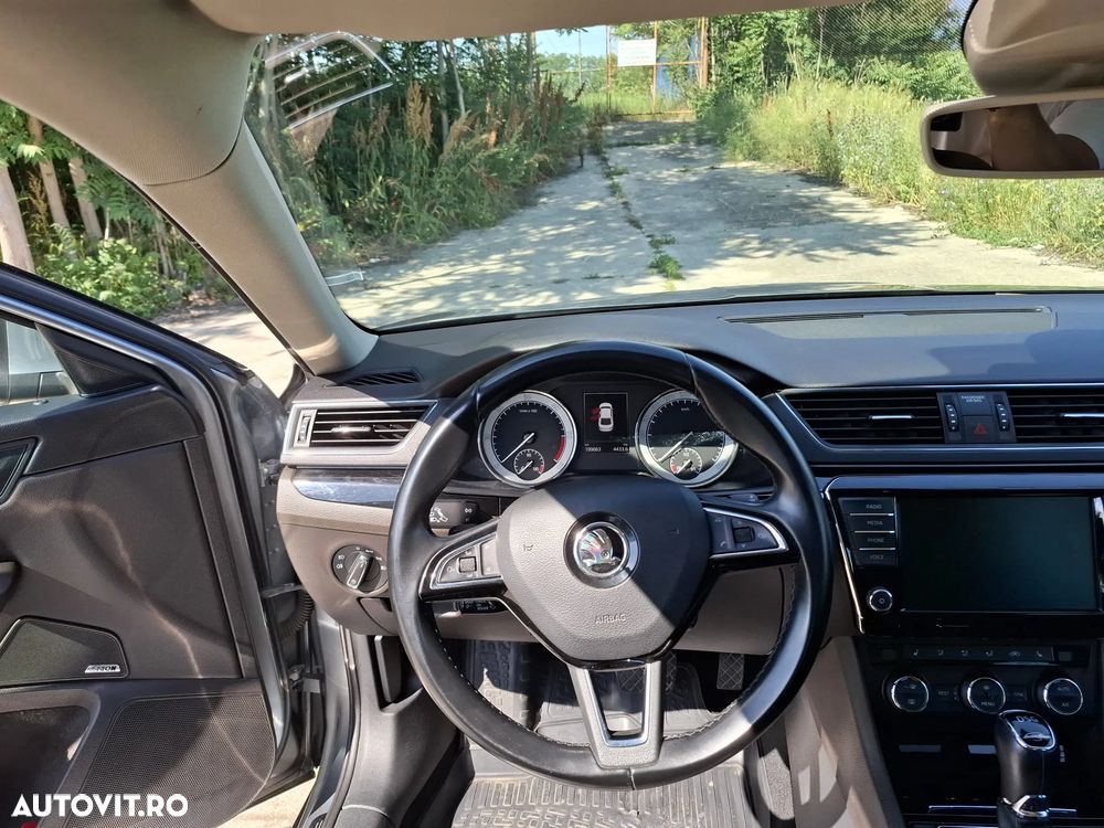 Skoda Superb 2.0 TDI DSG Laurin & Klement - 5