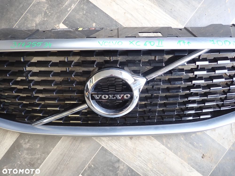 VOLVO XC 60 II LIFT GRILL 31425534 - 4