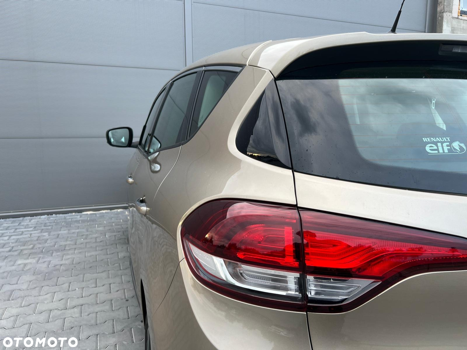 Renault Scenic ENERGY TCe 115 EXPERIENCE - 13