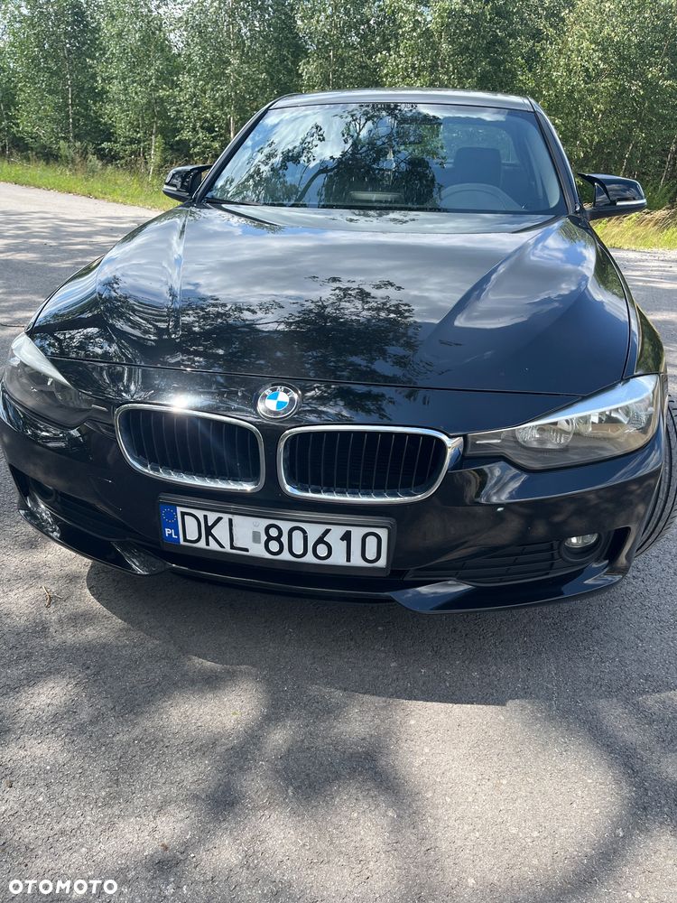 BMW Seria 3 316i - 12