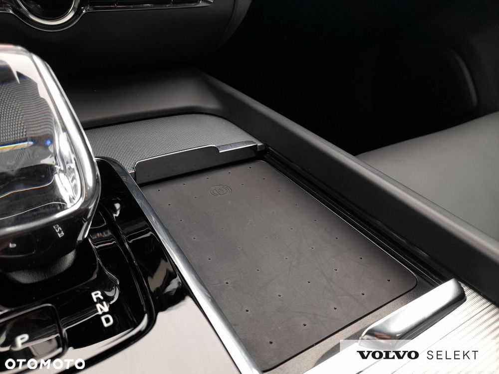 Volvo V60 B4 B Plus Dark - 18