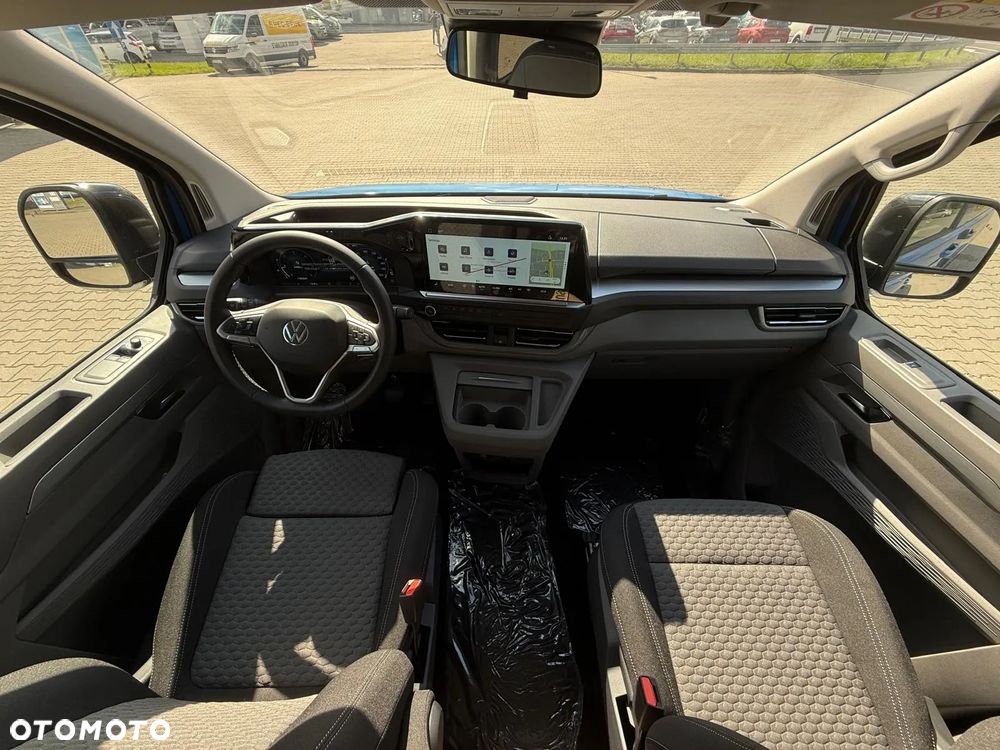 Volkswagen Caravelle - 14