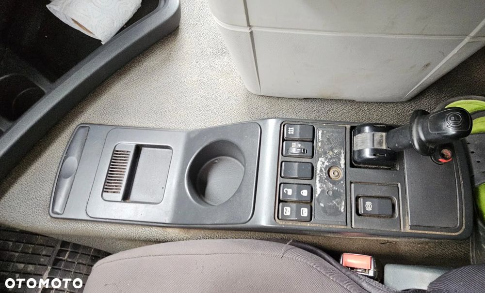 Renault Premium - 6