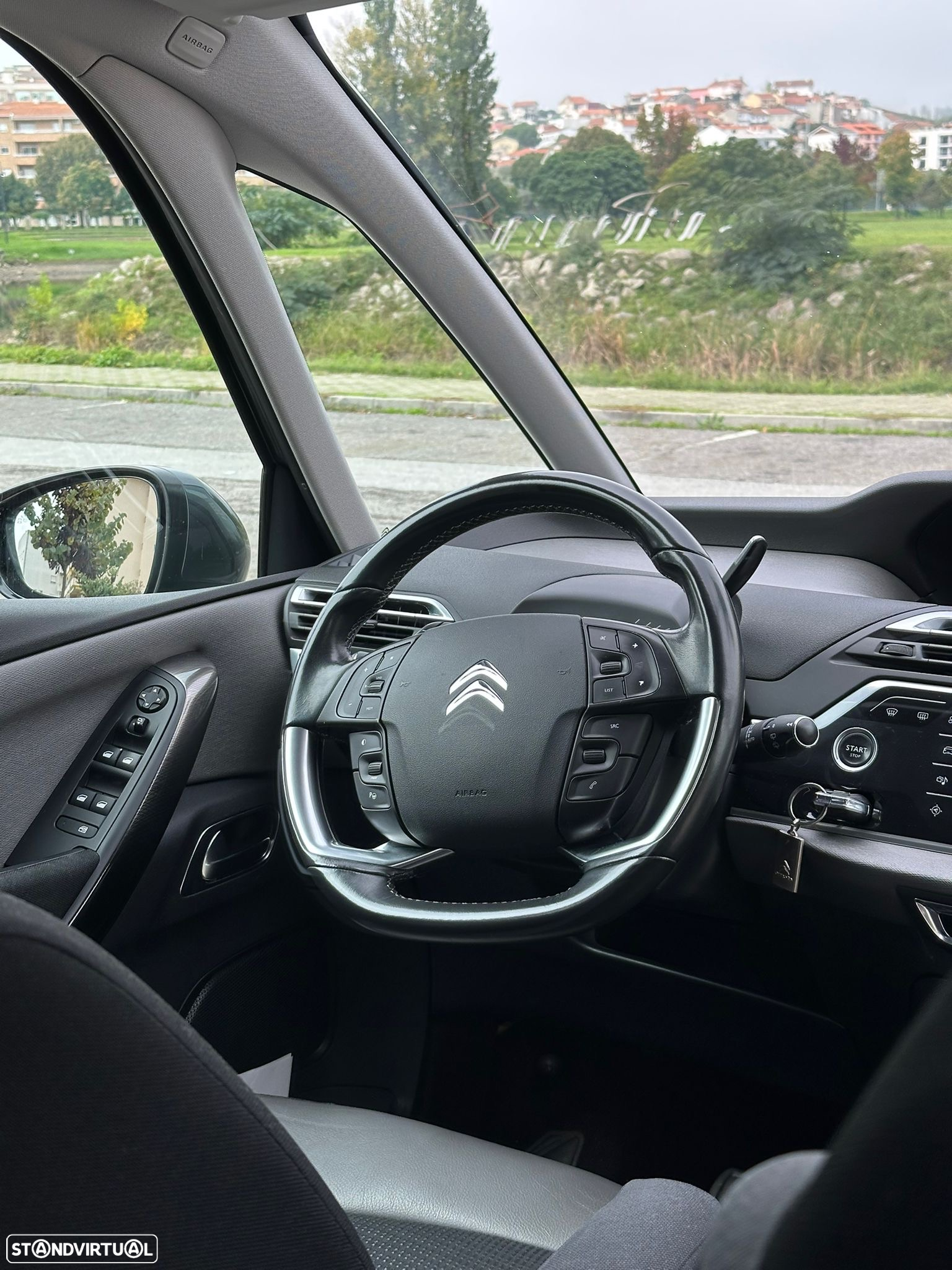 Citroën C4 Grand Picasso 1.6 e-HDi Exclusive ETG6 - 10