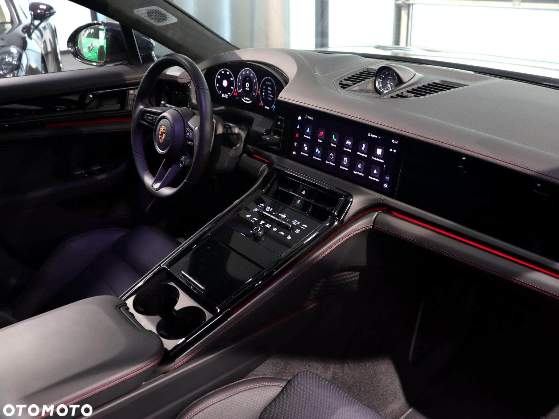 Porsche Panamera GTS - 19
