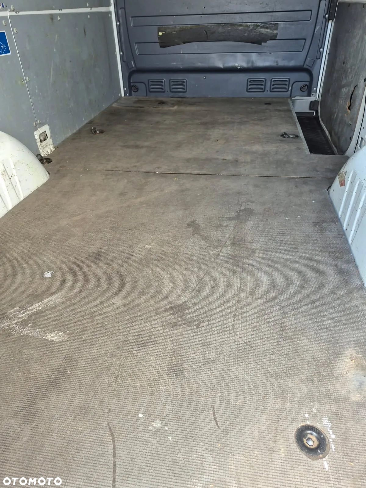 Mercedes-Benz SPRINTER - 16
