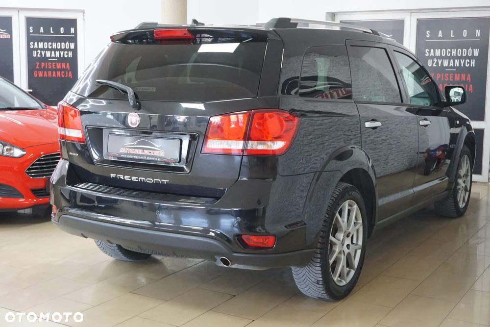 Fiat Freemont 2.0 Multijet 16V DPF Automatik Allrad Lounge - 4