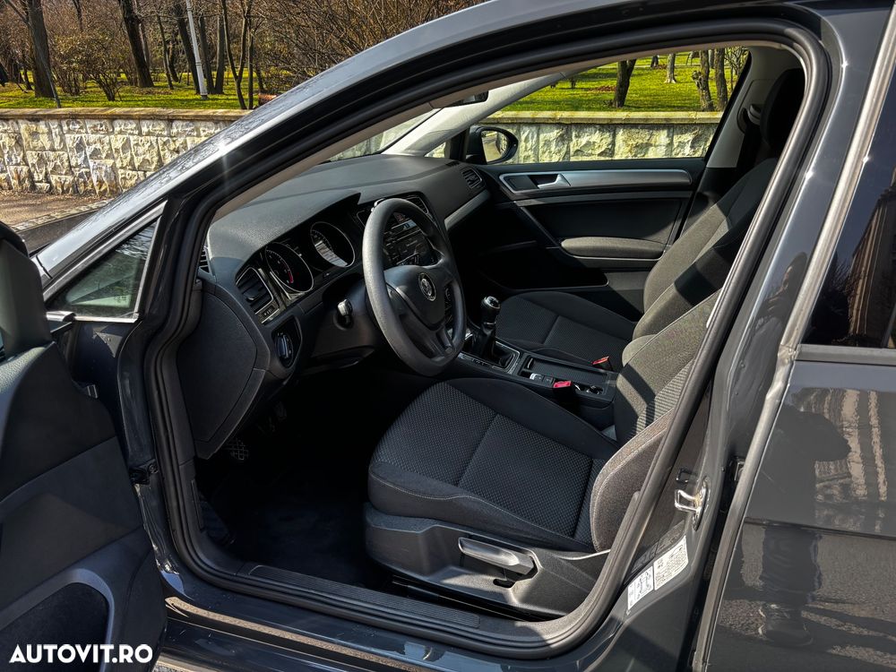 Volkswagen Golf 1.0 TSI Comfortline - 6