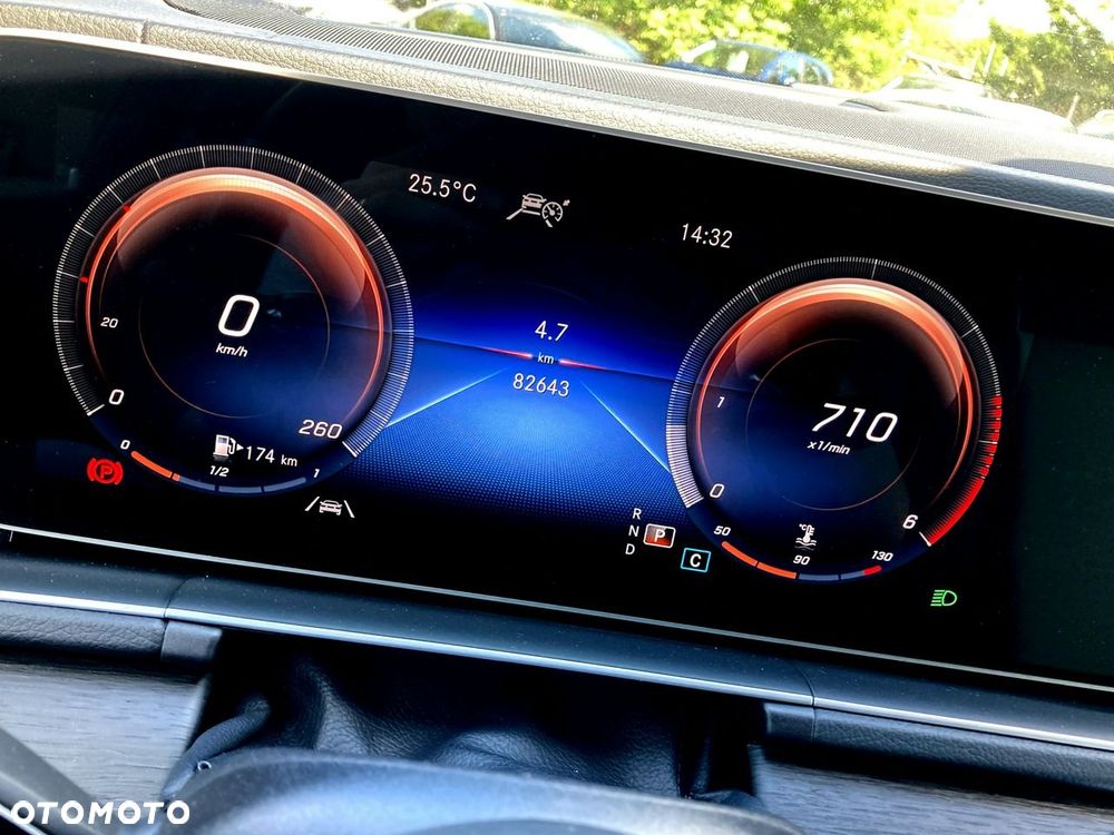 Mercedes-Benz GLE 400 4Matic 9G-TRONIC AMG Line - 22