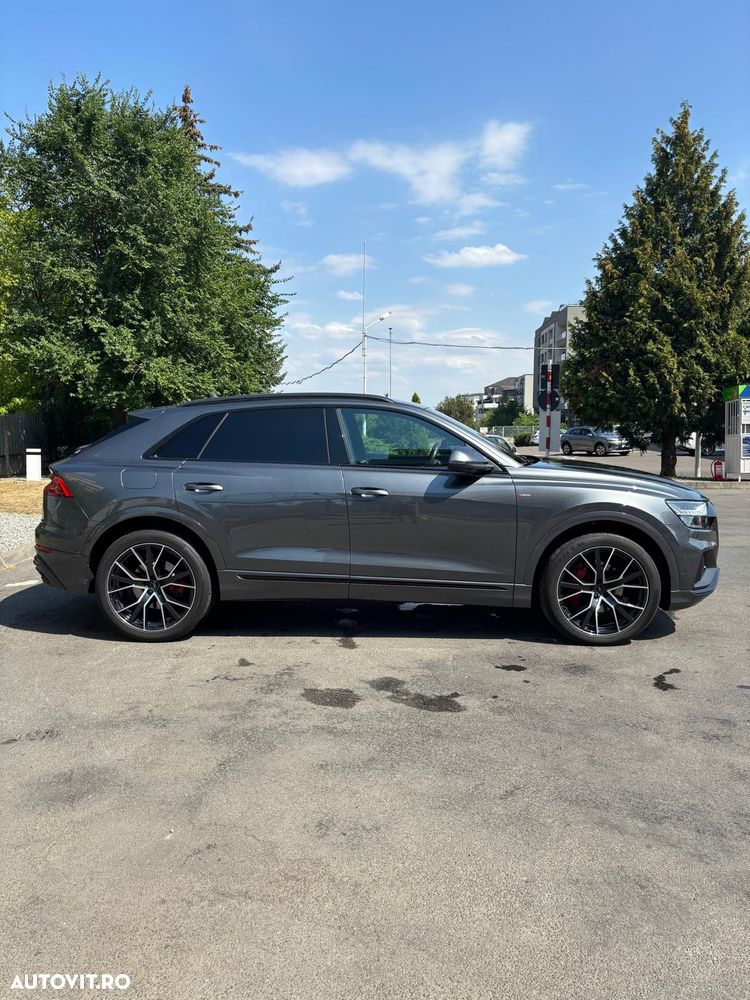 Audi Q8 2020 photo 4