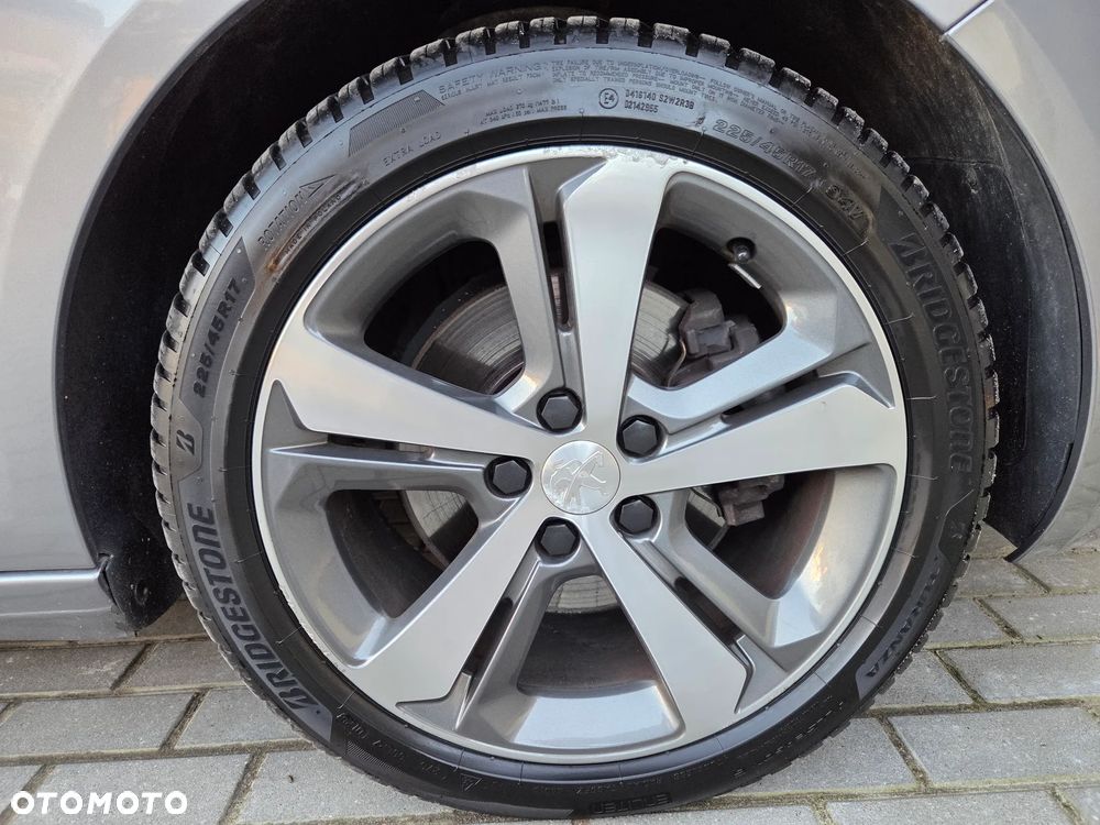 Peugeot 308 BlueHDi 150 EAT6 Stop & Start Allure - 9