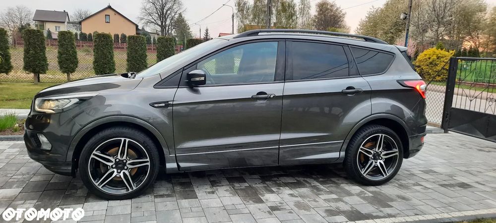 Ford Kuga 2.0 TDCi AWD ST-Line - 19