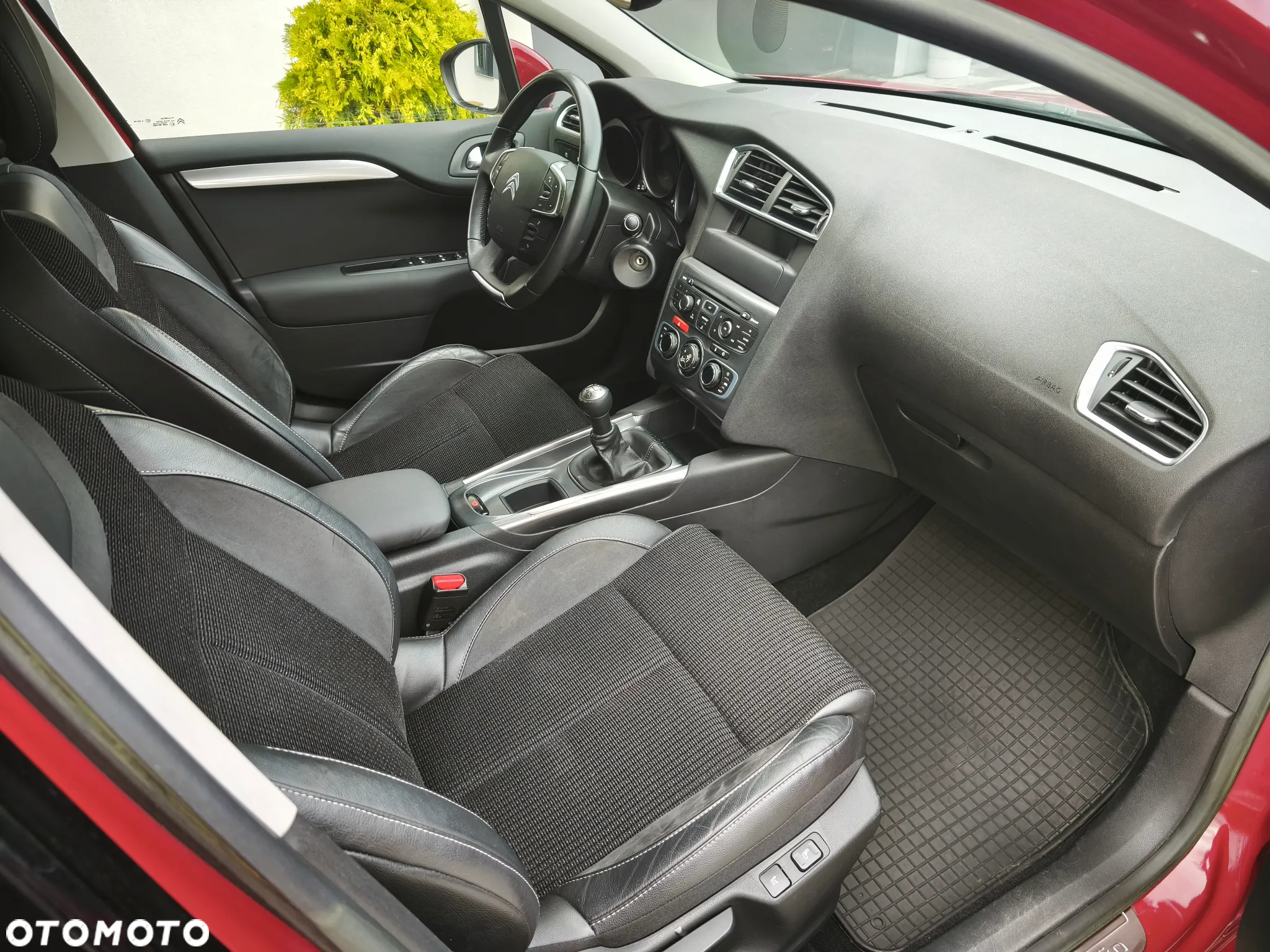 Citroën C4 1.6 VTi Exclusive - 21