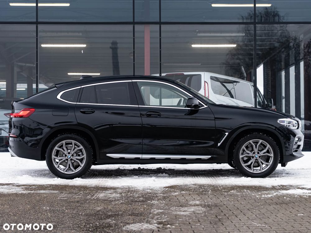 BMW X4 xDrive20i xLine sport - 16