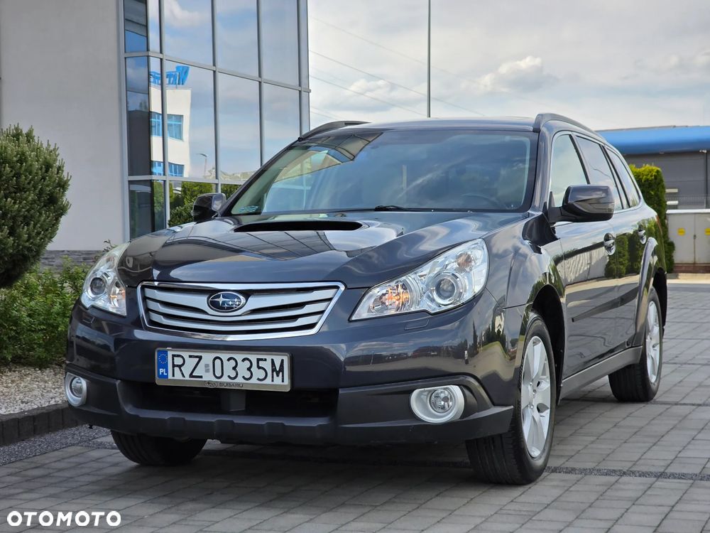 Subaru Outback - 1