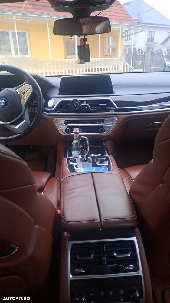 BMW Seria 7 750Ld xDrive - 14