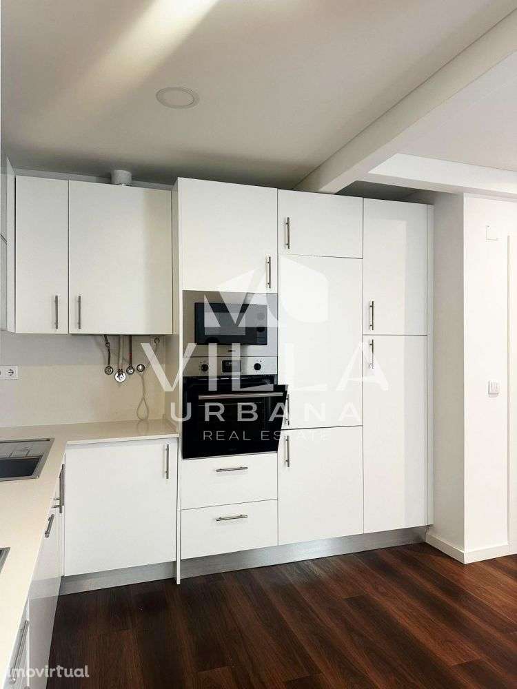 Apartamento T2 c/ Espaço Exterior localizado no Centro de Almada - Grande imagem: 3/31