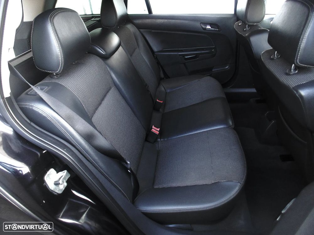 Opel Astra Caravan 1.9 CDTI Sport - 47