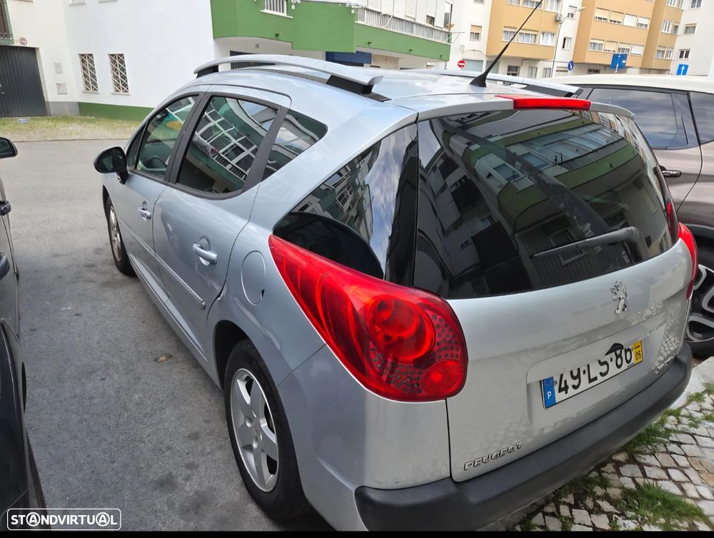 Peugeot 207 SW - 8