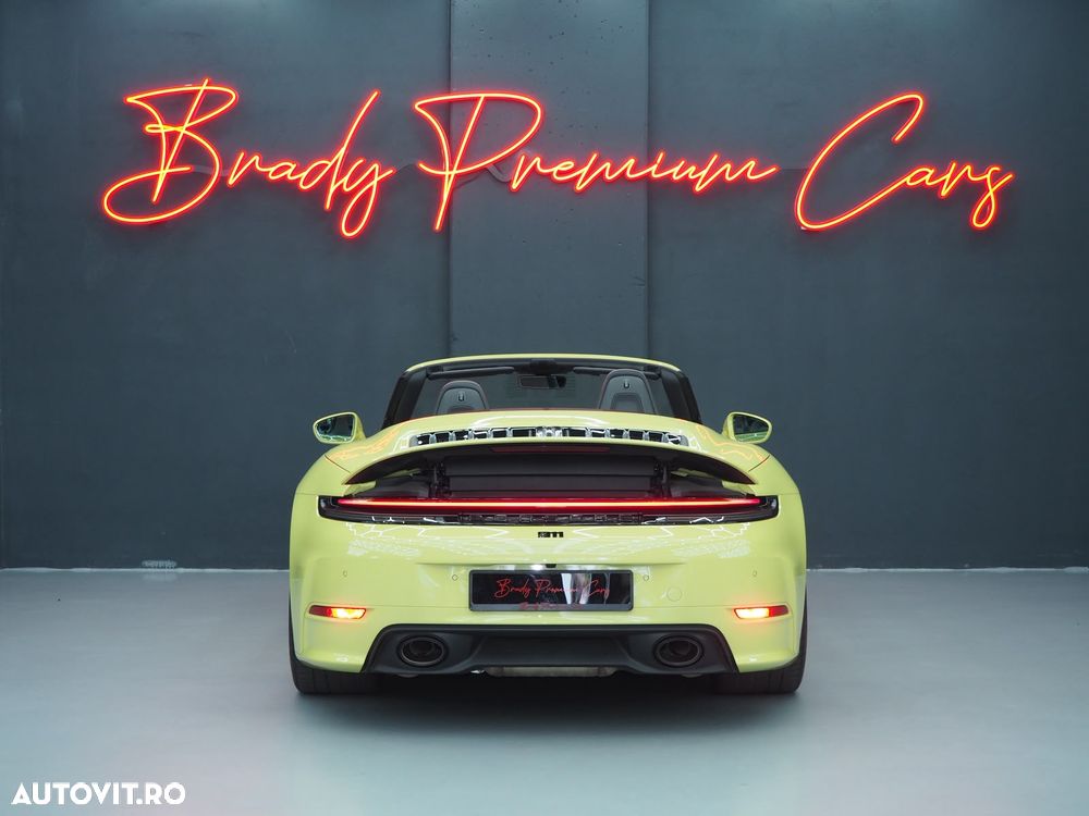 Porsche 911 Carrera PDK - 11