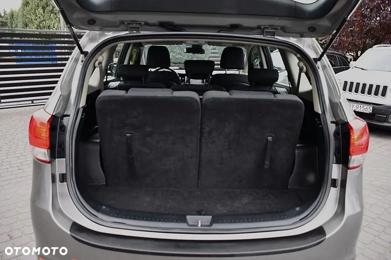 Kia Carens 1.6 GDI S 7os - 25