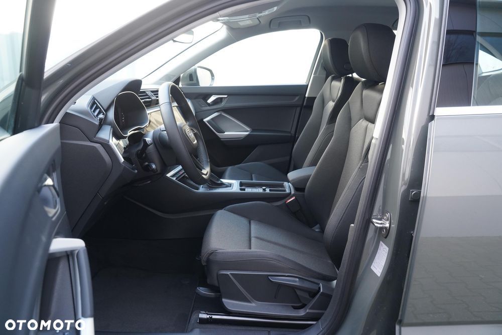 Audi Q3 35 TFSI mHEV S tronic - 11