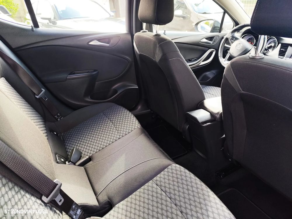 Opel Astra 1.2 T Business Edition S/S - 12