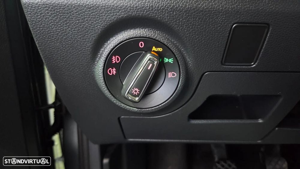 SEAT Arona 1.0 TSI FR - 38