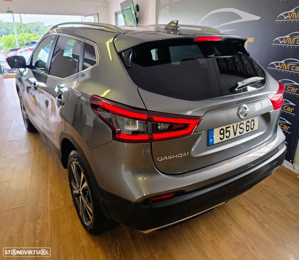 Nissan Qashqai 1.5 dCi N-Connecta Led - 12