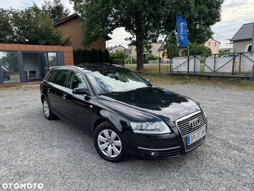 Audi A6 Avant - 16
