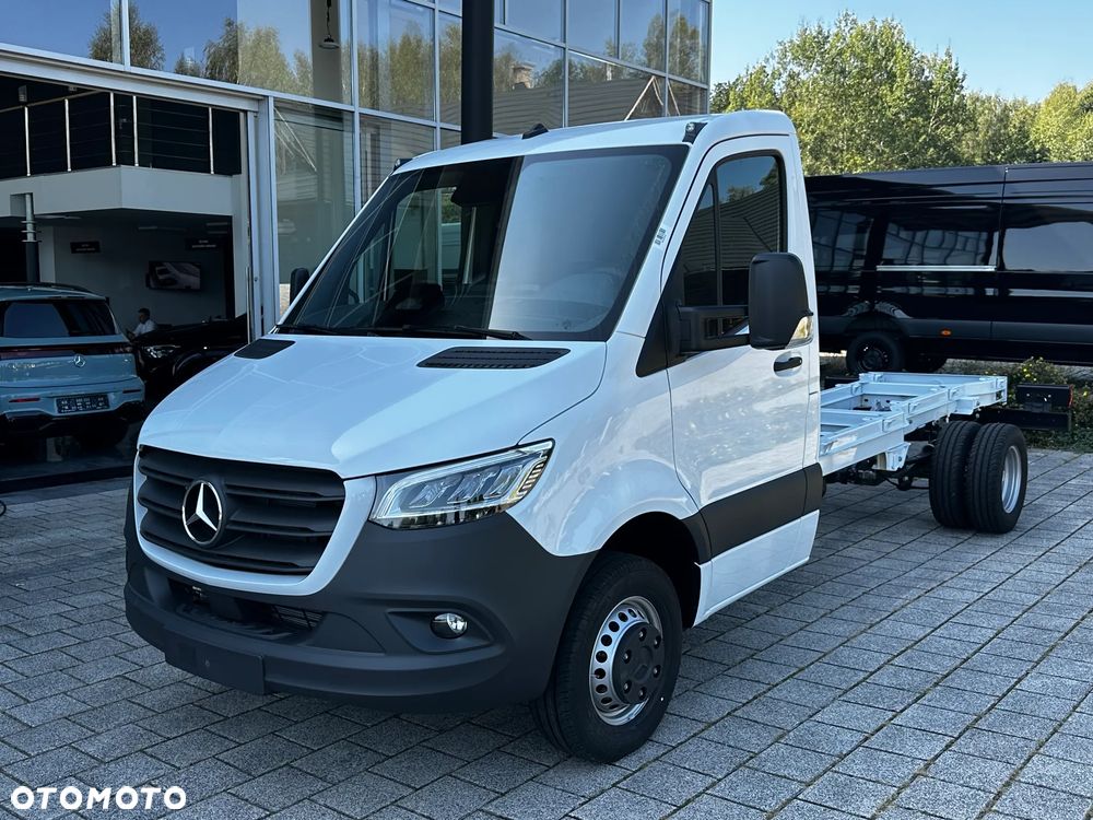 Mercedes-Benz Sprinter - 3