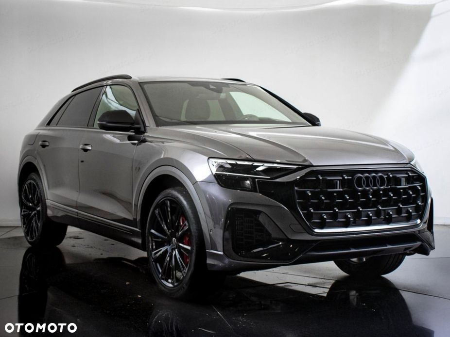 Audi Q8 - 1