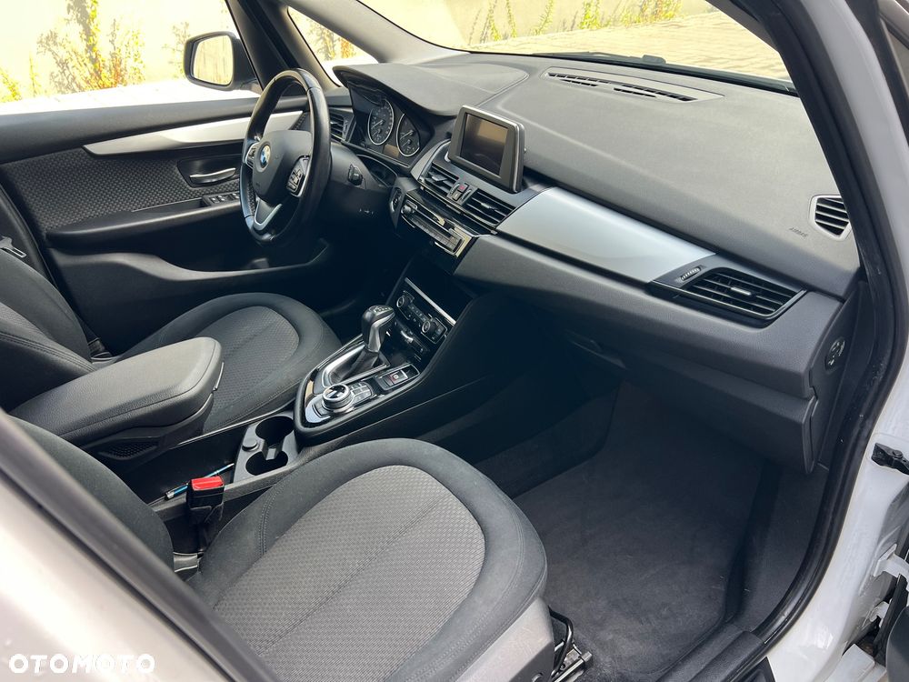 BMW Seria 2 218d Sport-Aut Advantage - 19
