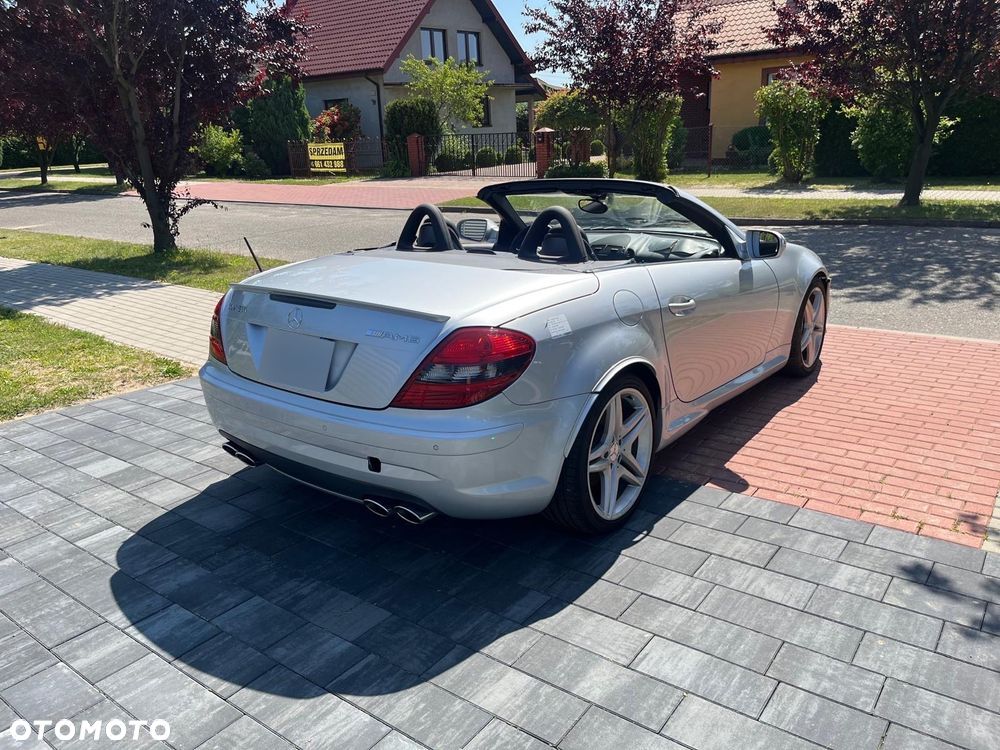 Mercedes-Benz SLK 55 AMG 7G-TRONIC - 5