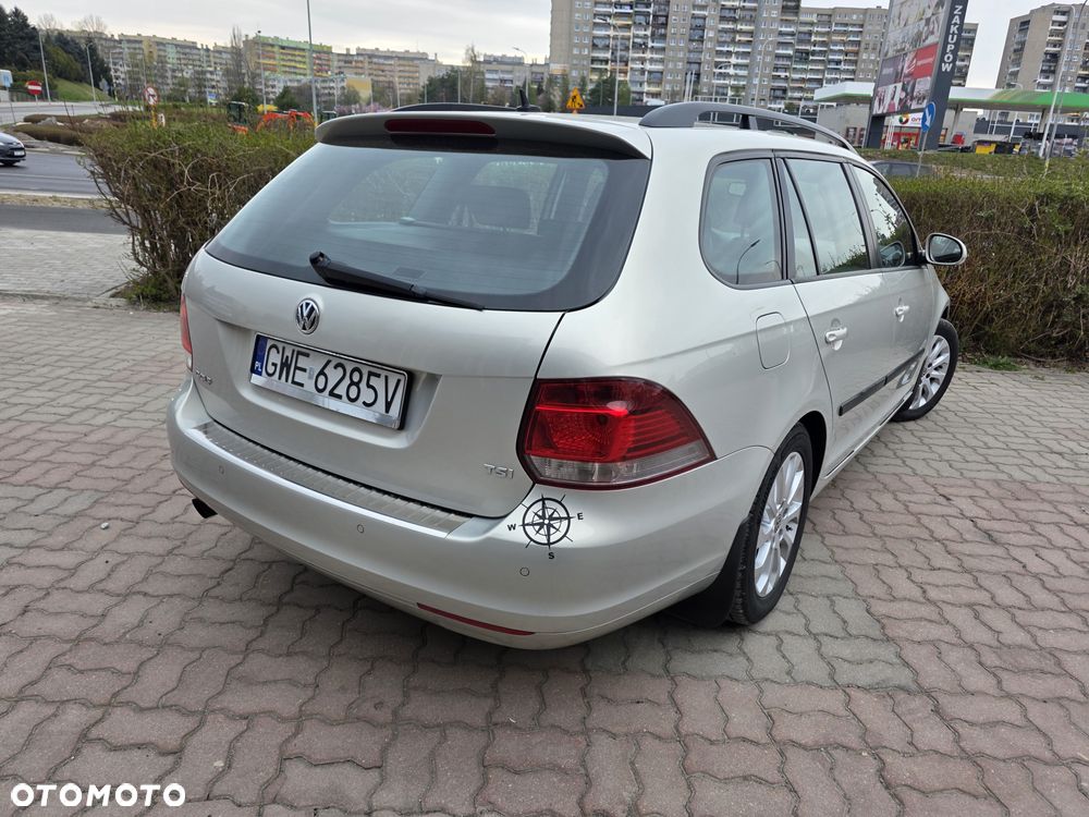 Volkswagen Golf 1.2 TSI Highline - 24