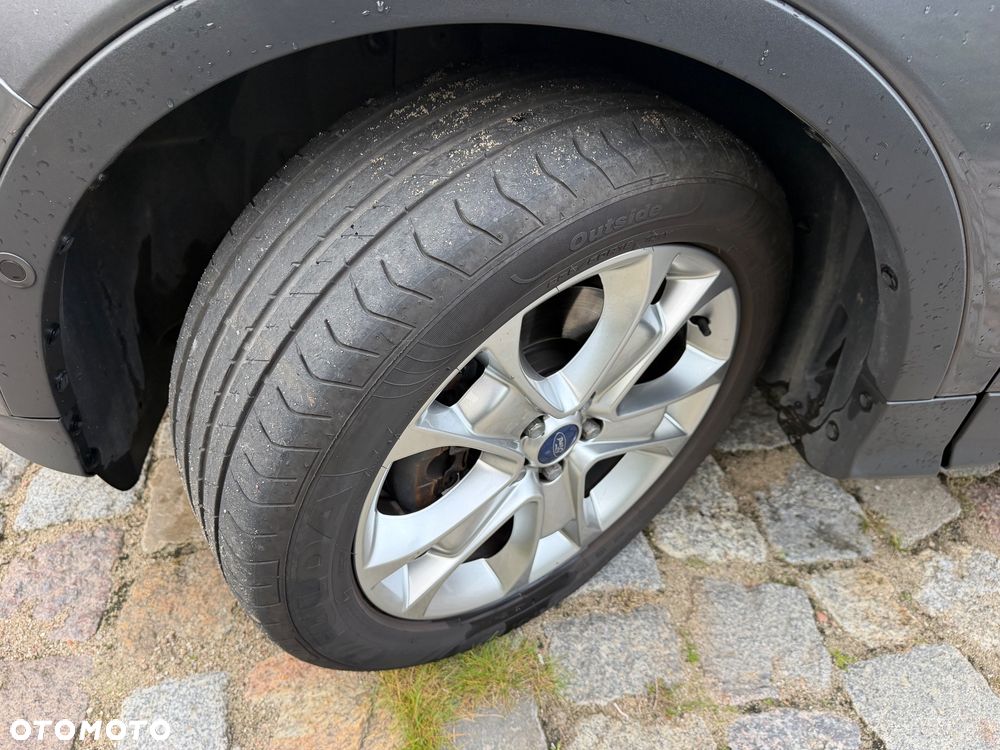 Ford Kuga - 39