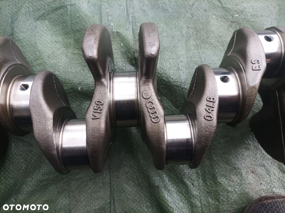 Vw Skoda Audi wał korbowy 1,6 TDI 04LB - 3