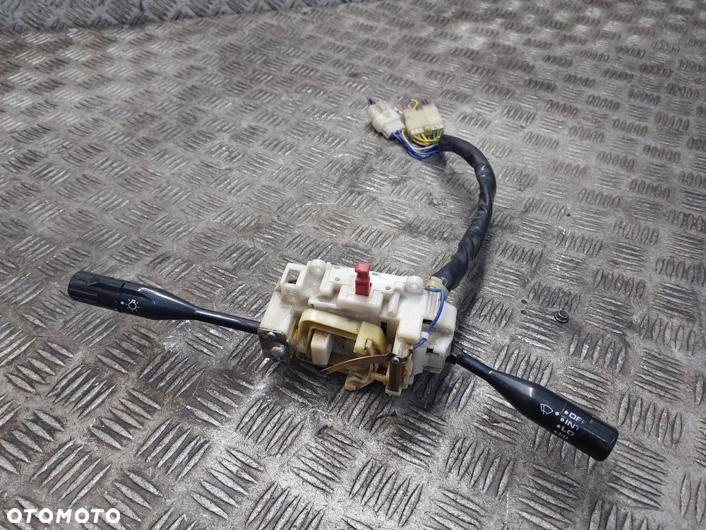 MANETKA PRZEŁĄCZNIK ZESPOLONY MARUTI 800 800 - 1