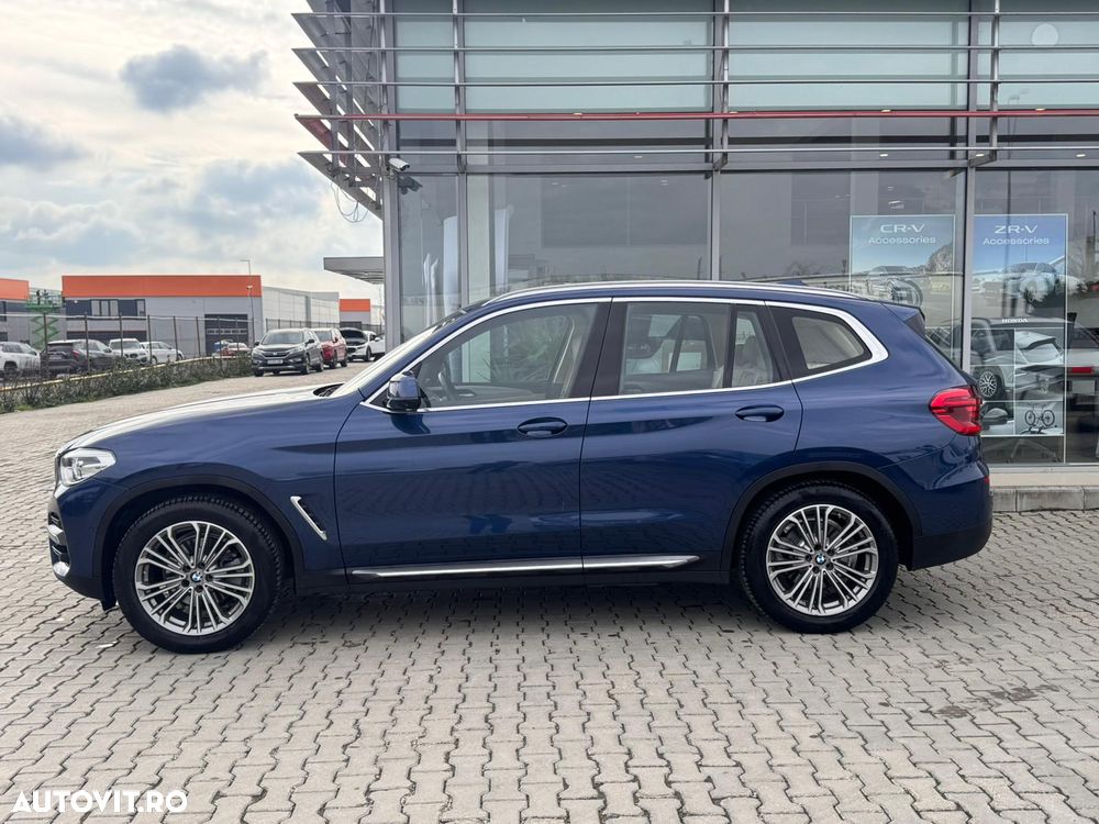 BMW X3 xDrive20d AT Luxury Line - 4