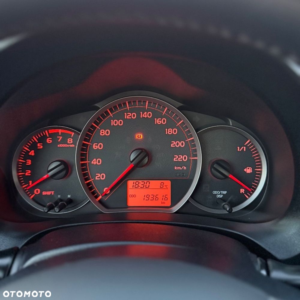 Toyota Yaris - 40