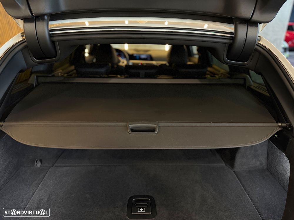 BMW 330 e Touring Aut. M Sport - 19