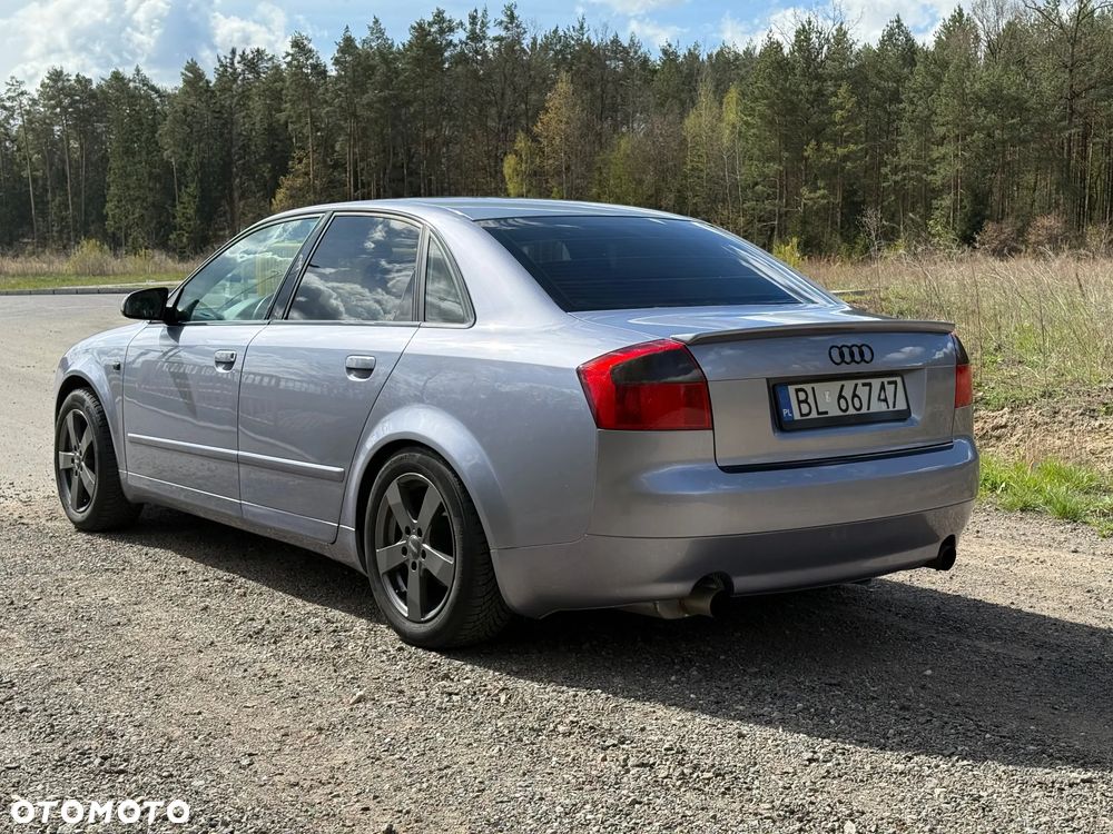 Audi A4 Limousine 1.8T Quattro - 4
