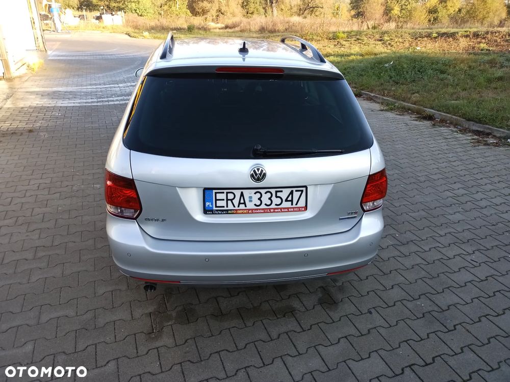 Volkswagen Golf 1.6 TDI DPF BlueMotion Technology Comfortline - 4