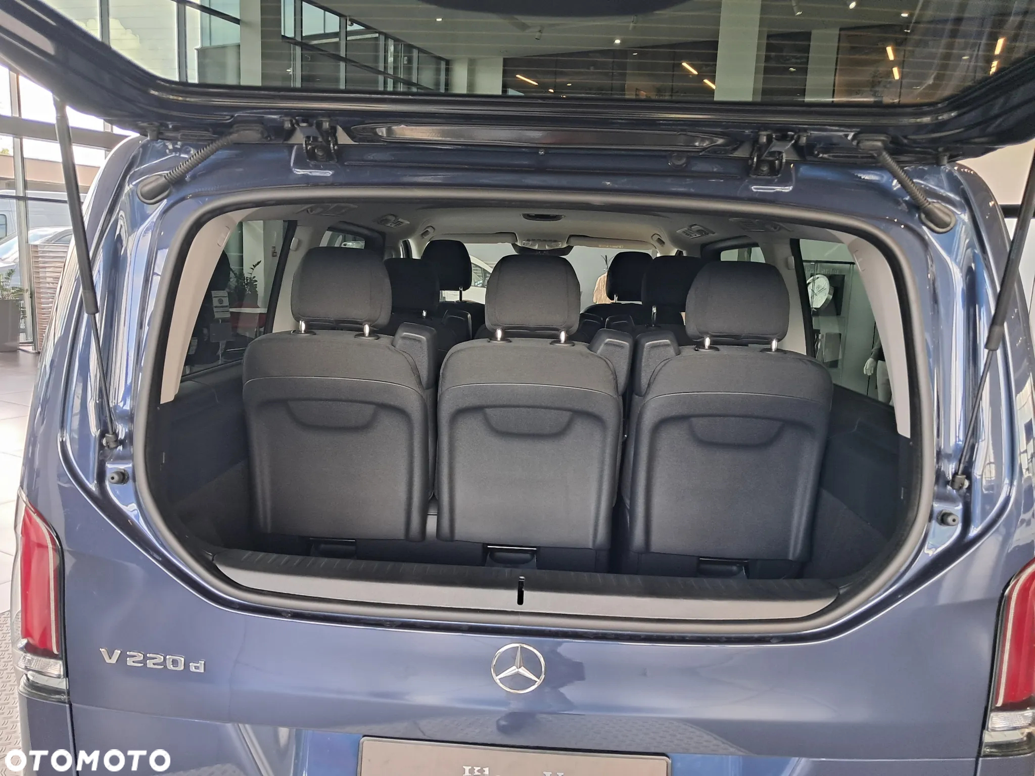 Mercedes-Benz Klasa V 220 d 9G-Tronic (d³ugi) - 18