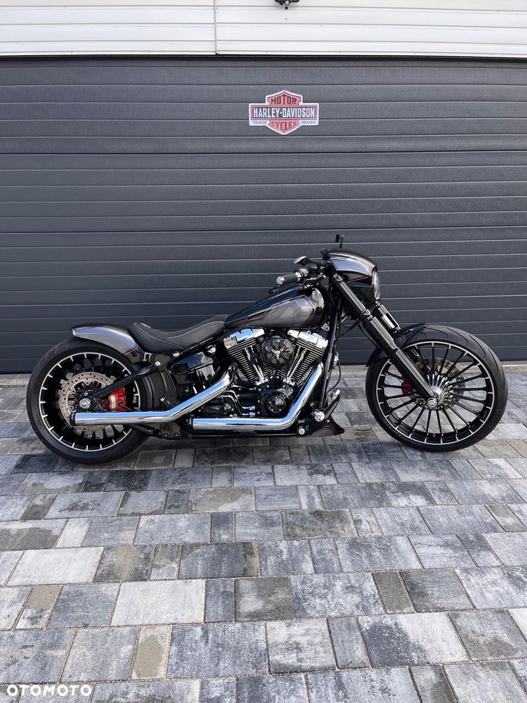 Harley-Davidson FXSB Breakout - 5