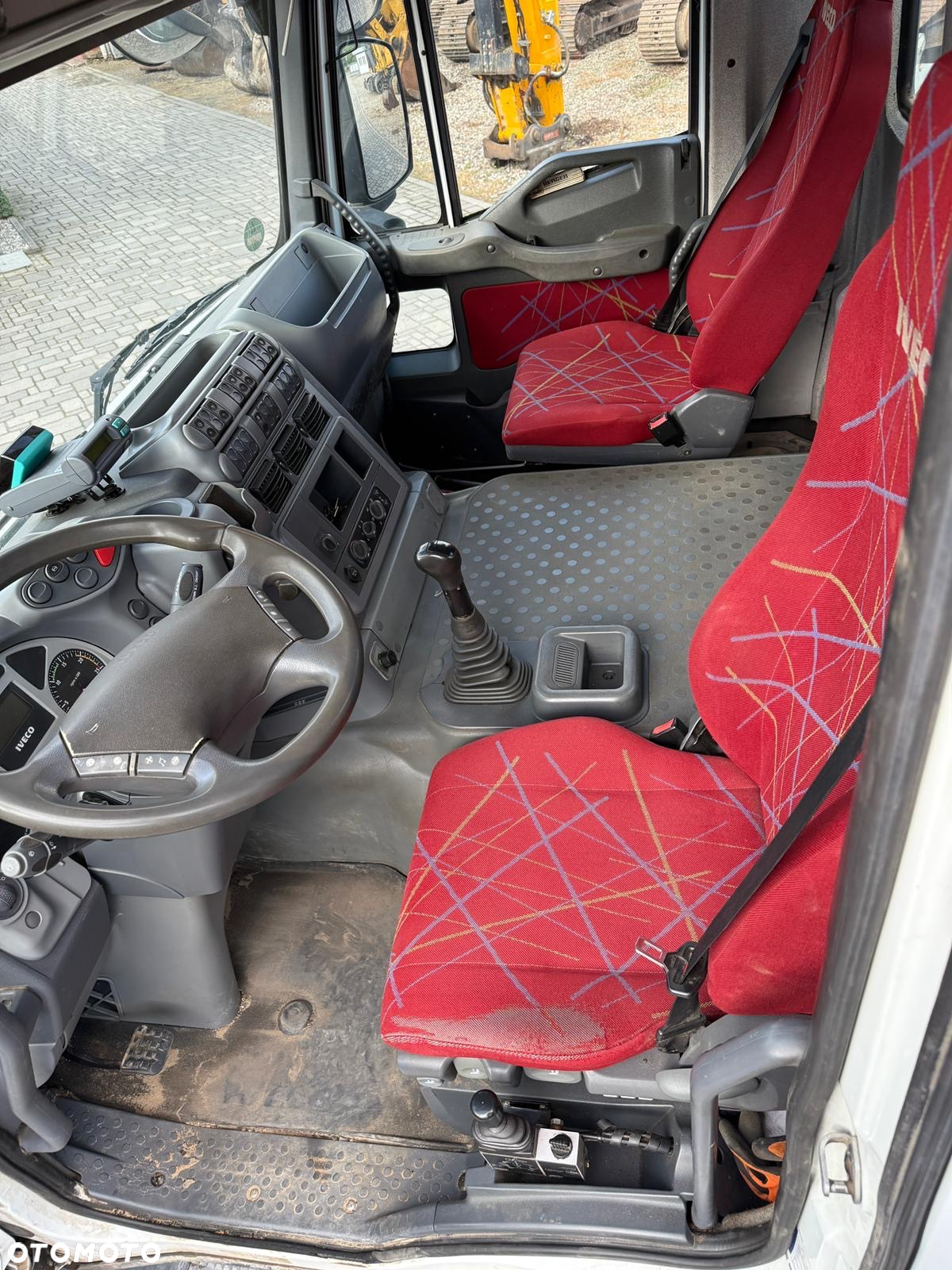 Iveco 450 TRACKER - 12