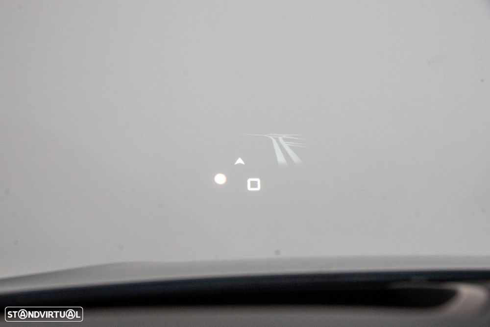 Citroën C5 X 1.2 PureTech Shine EAT8 - 20