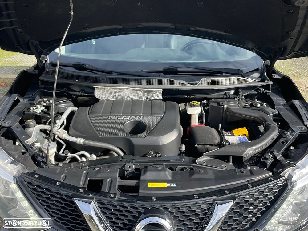 Nissan Qashqai 1.5 dCi N-Connecta 18 - 12