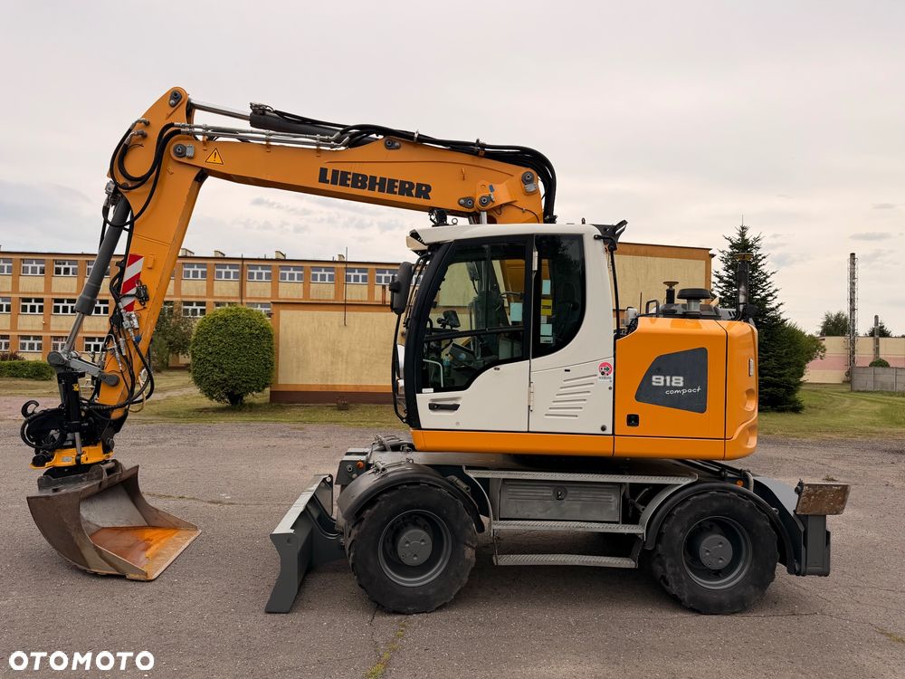 Liebherr A918 Compact - 6